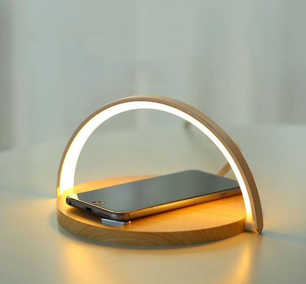 Wireless Charging Desk Lamp